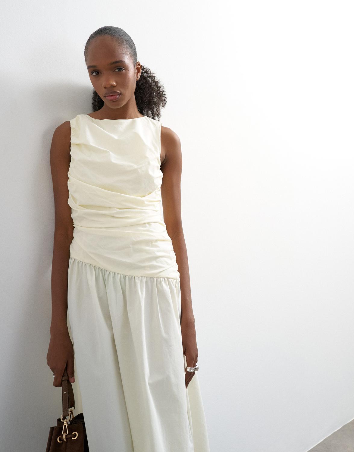 model_shot-detail