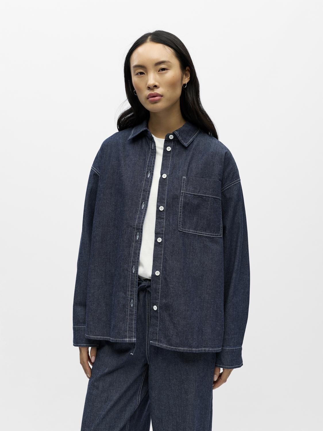 model_shot-front