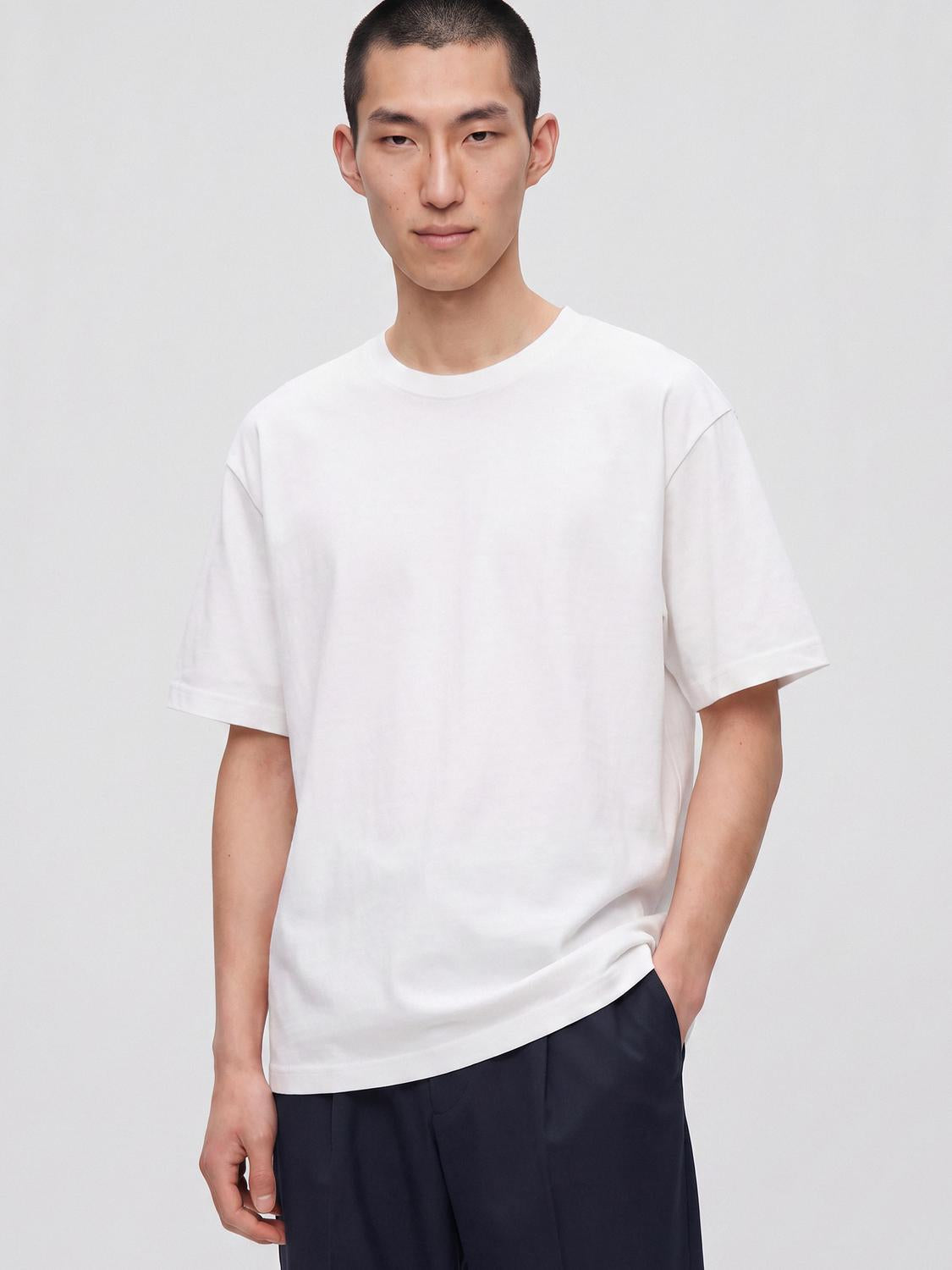 model_shot-front