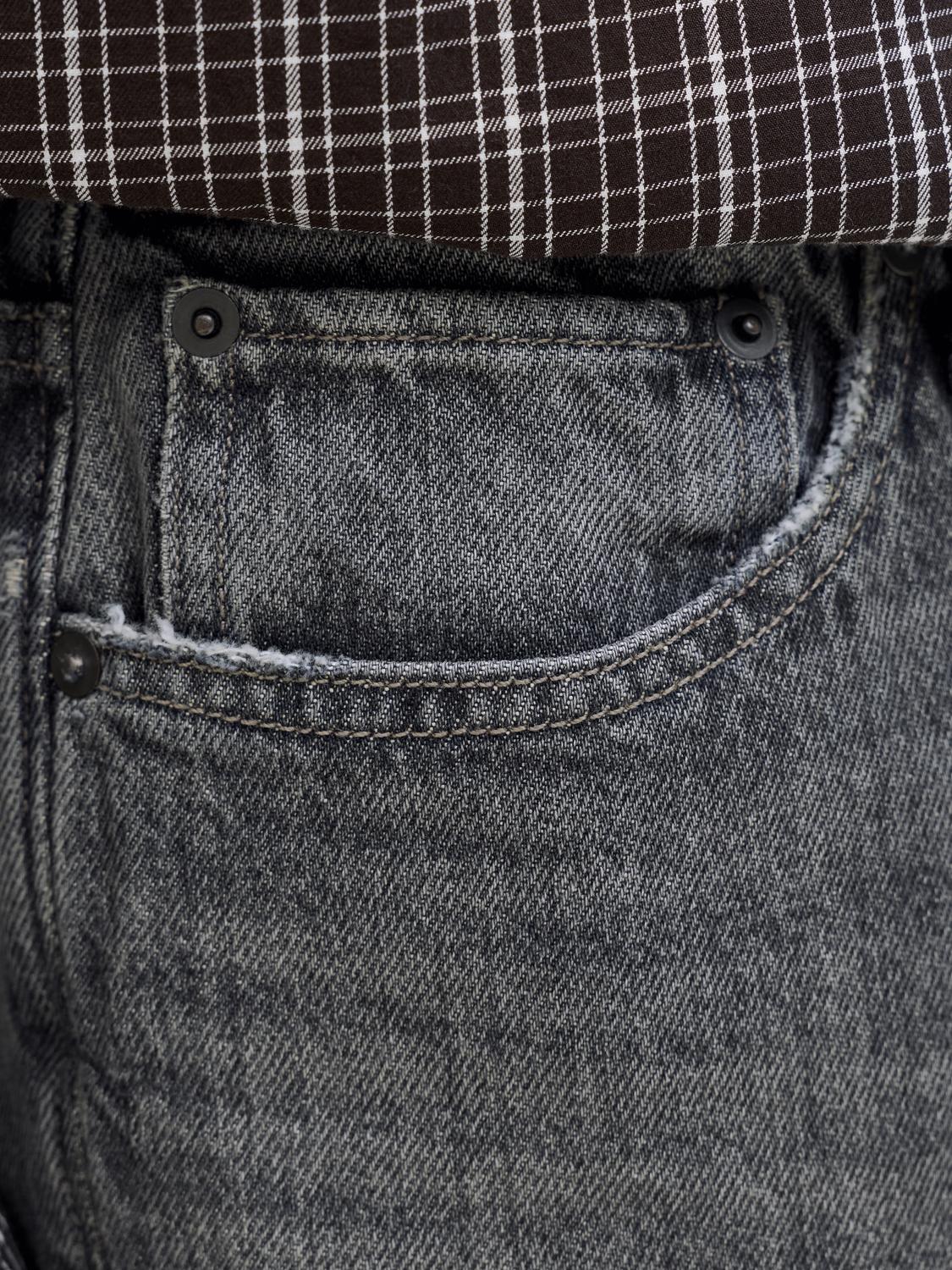model_shot-detail