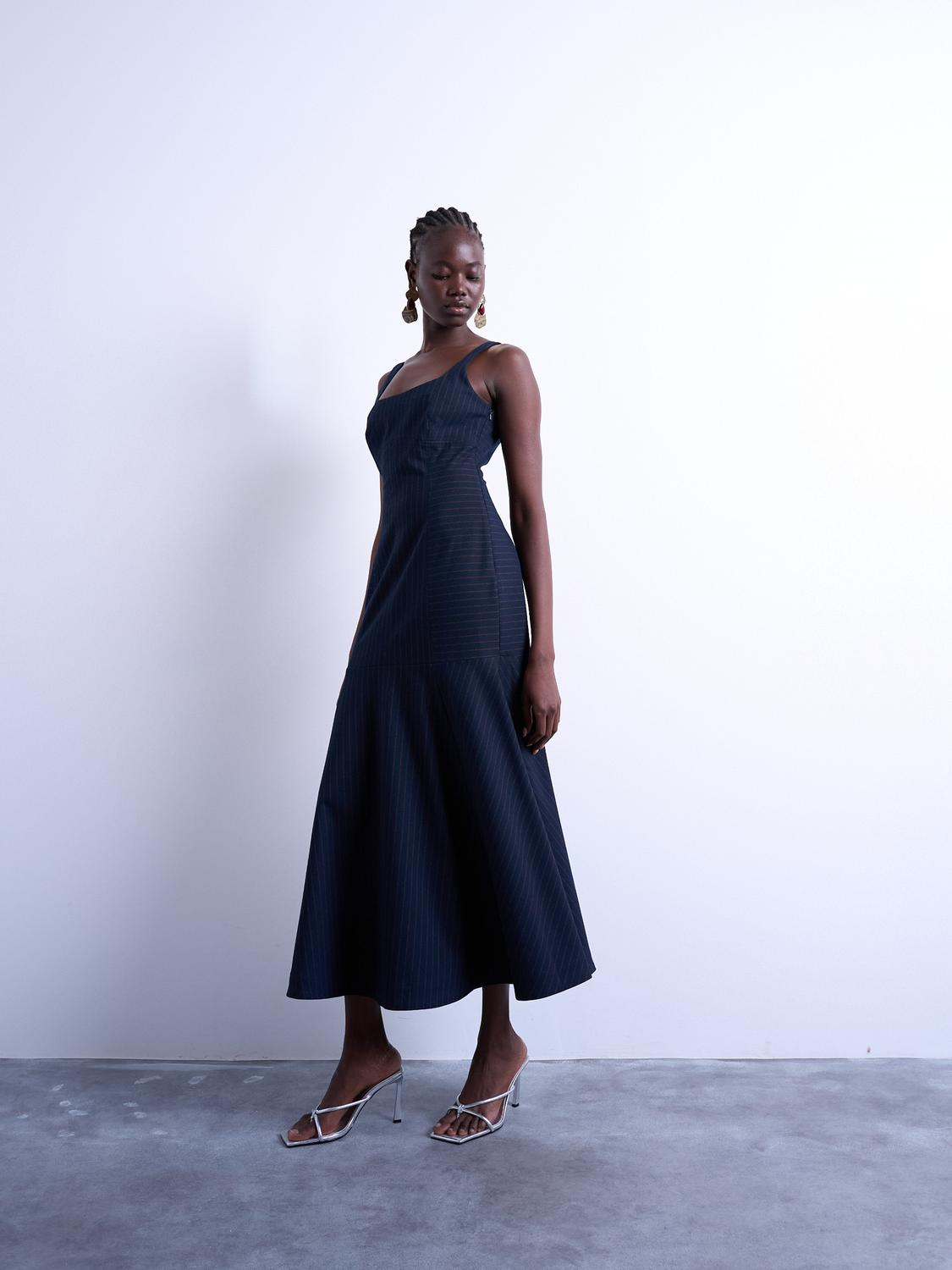 model_shot-front