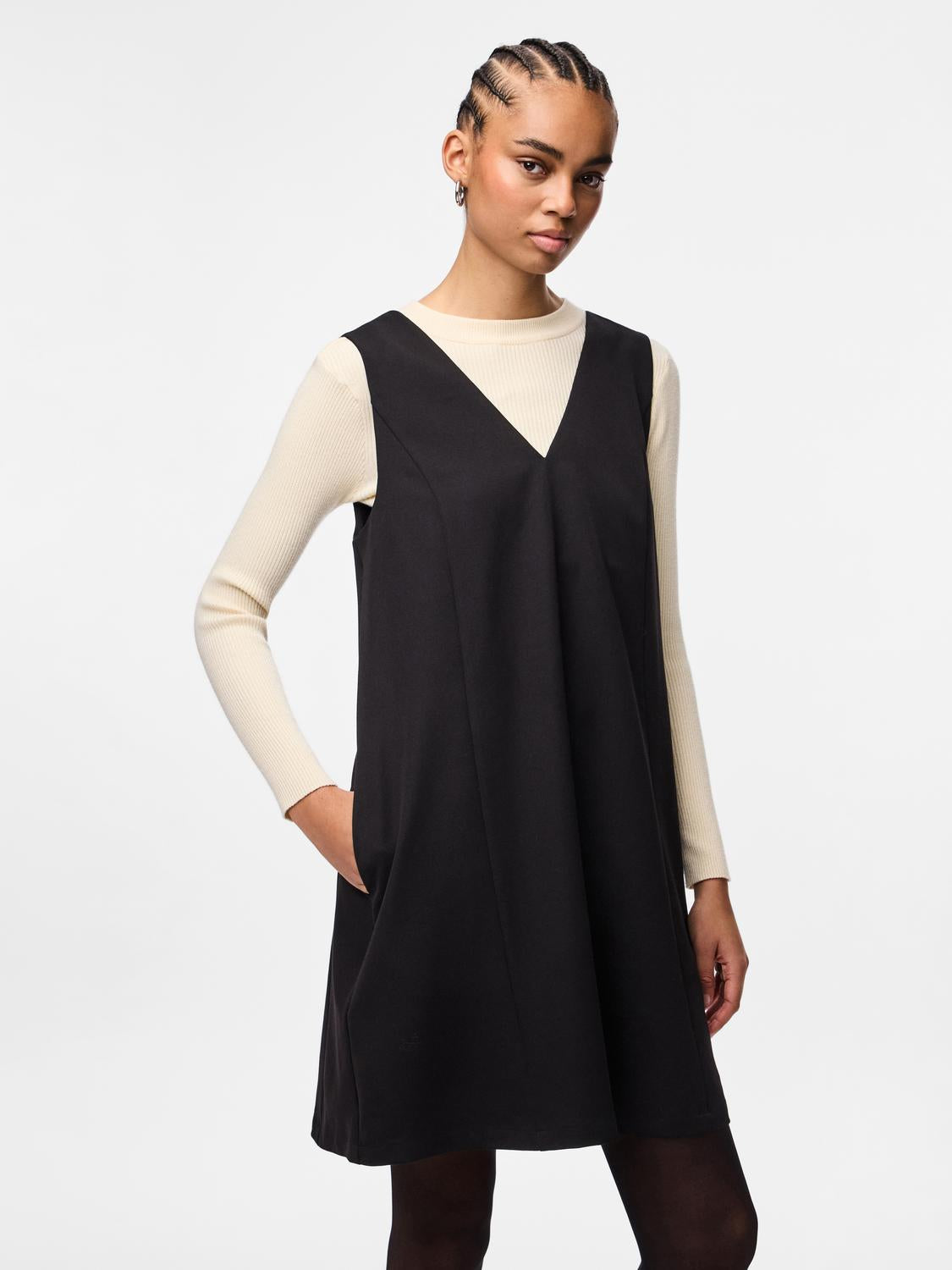 model_shot-front