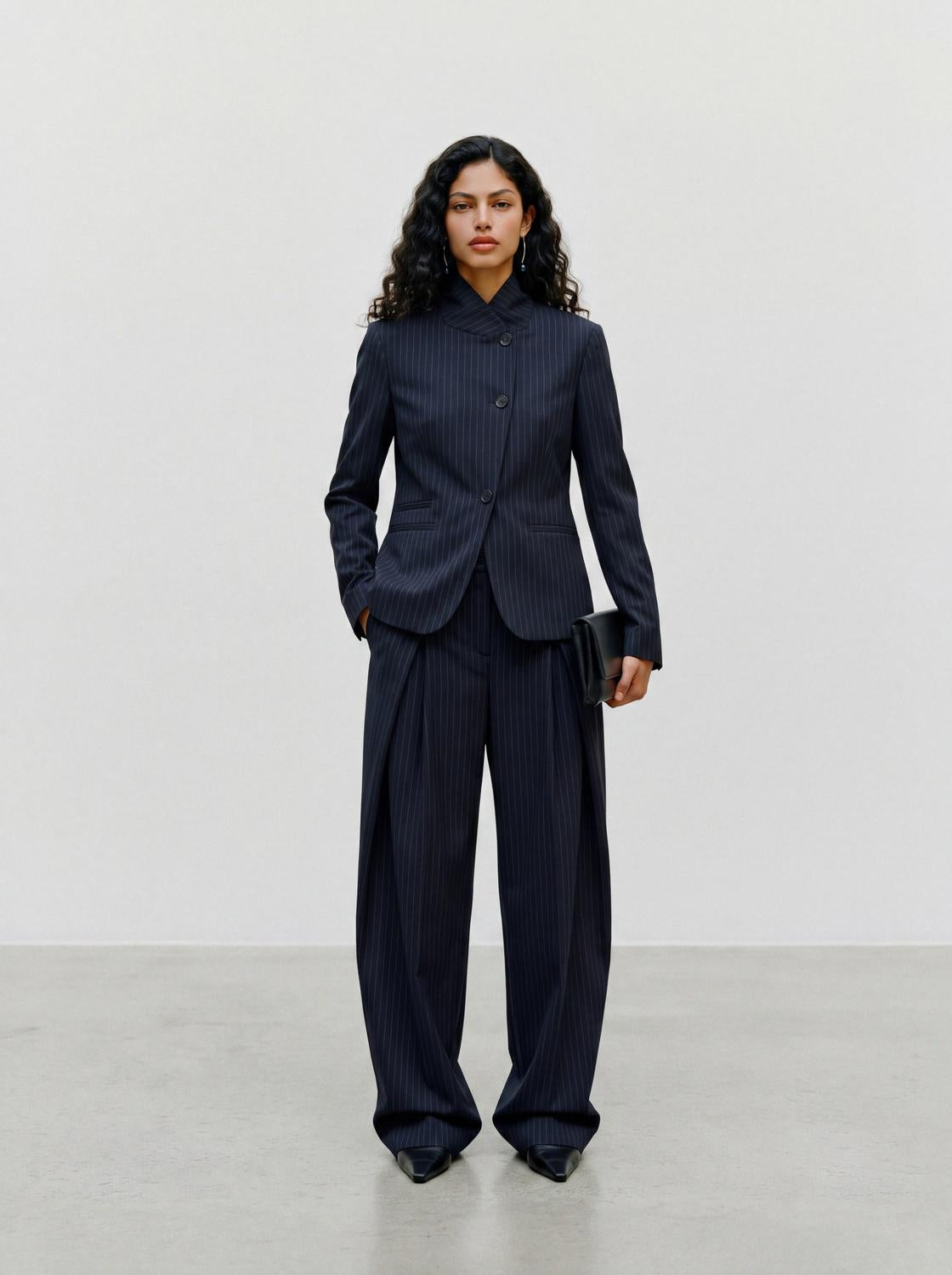 model_shot-front