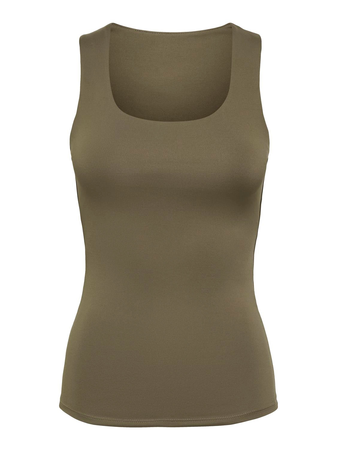 pack_shot-front
