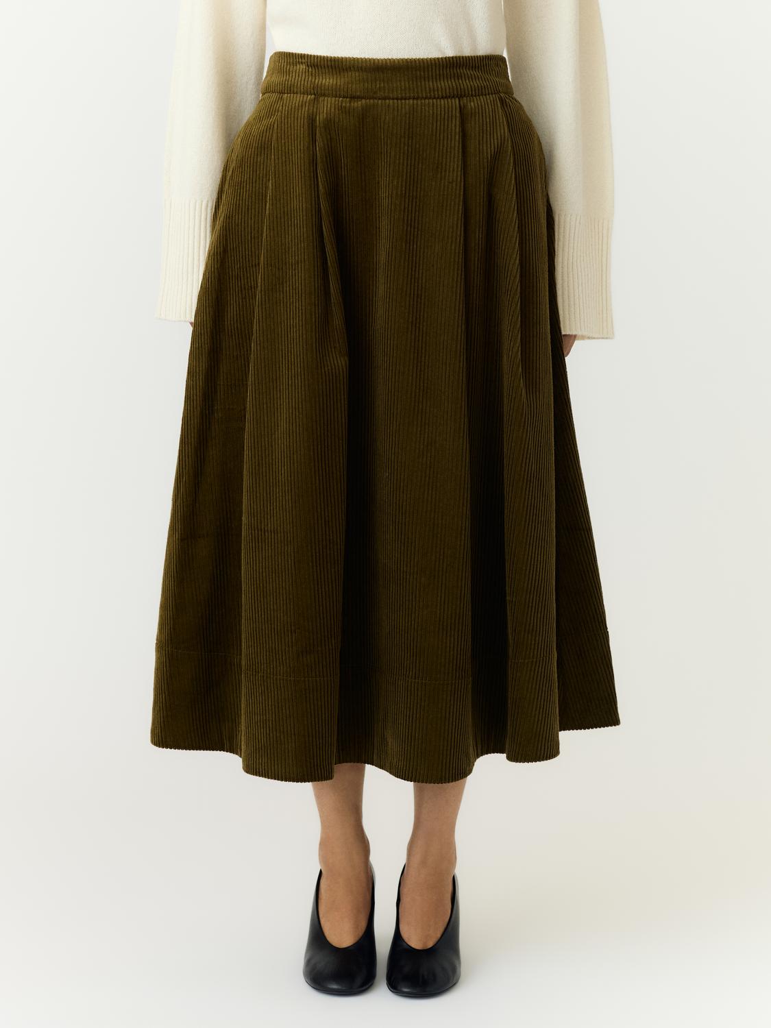 model_shot-front