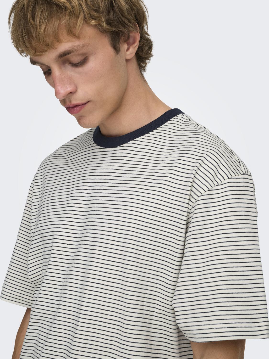model_shot-detail