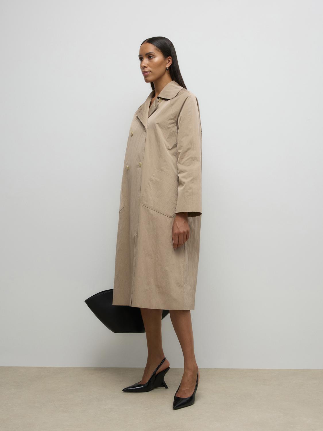 model_shot-front