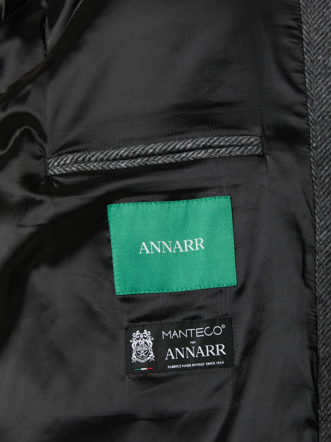 pack_shot-back