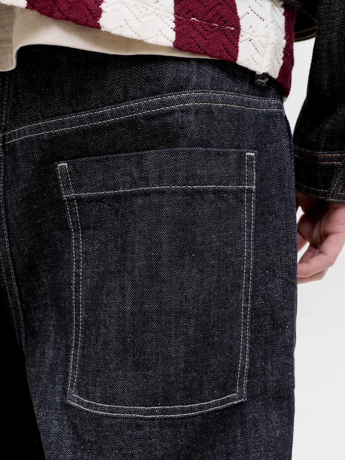 model_shot-detail