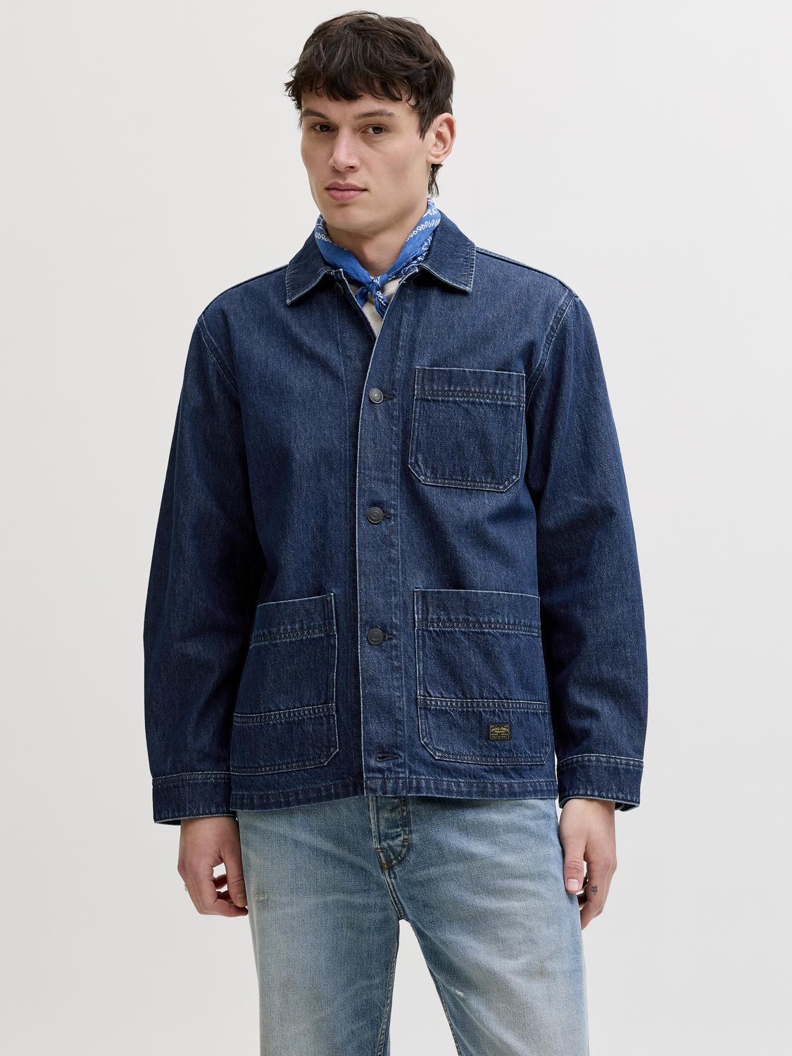 model_shot-front