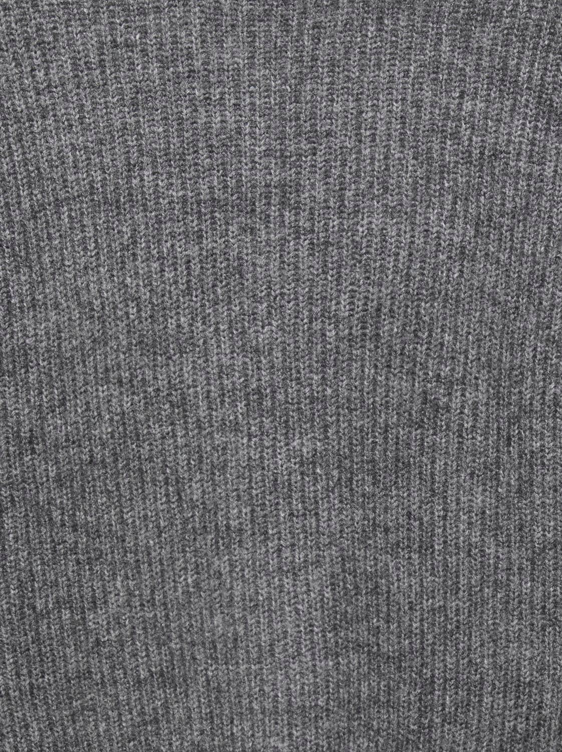 model_shot-detail