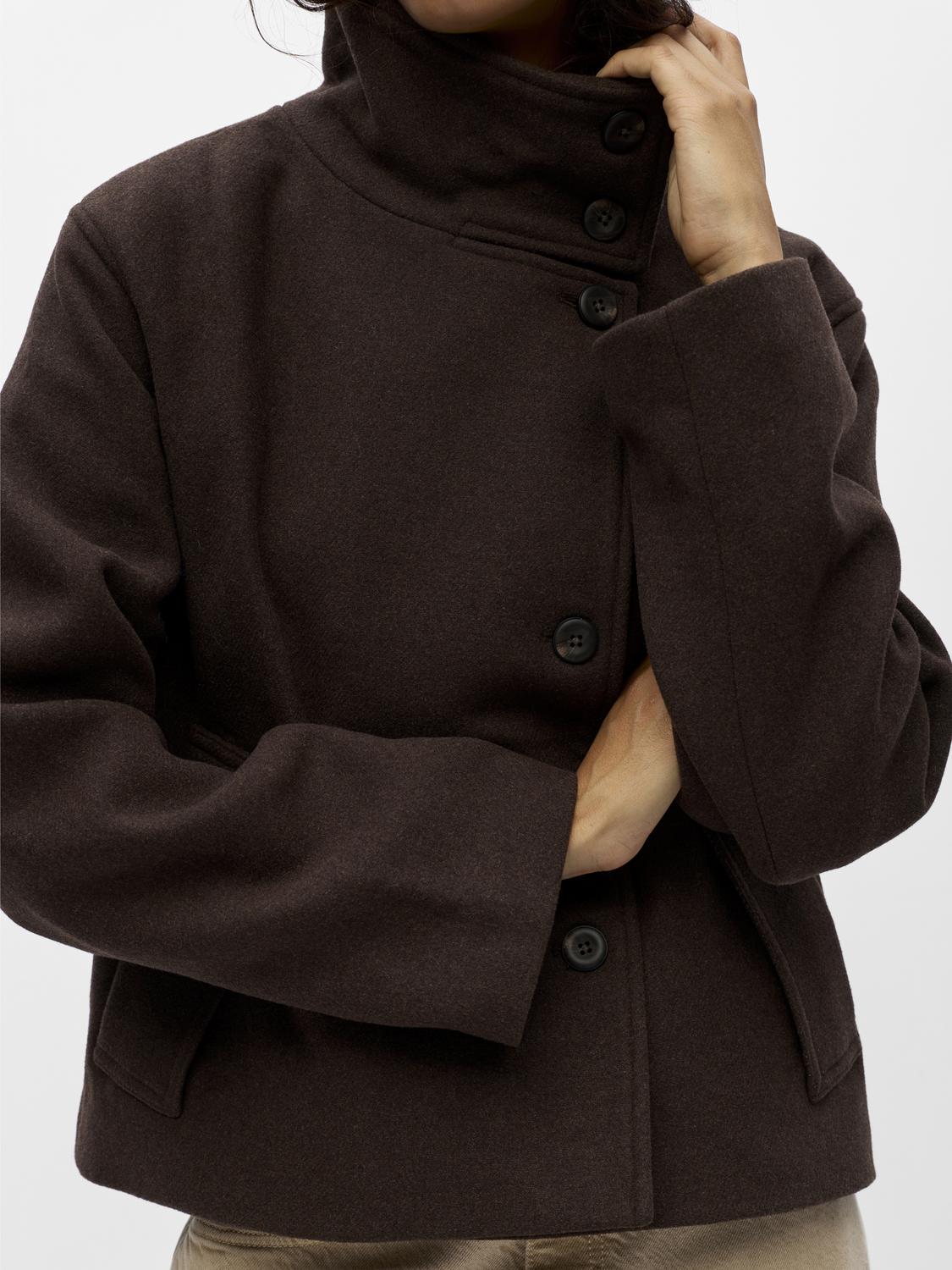model_shot-detail