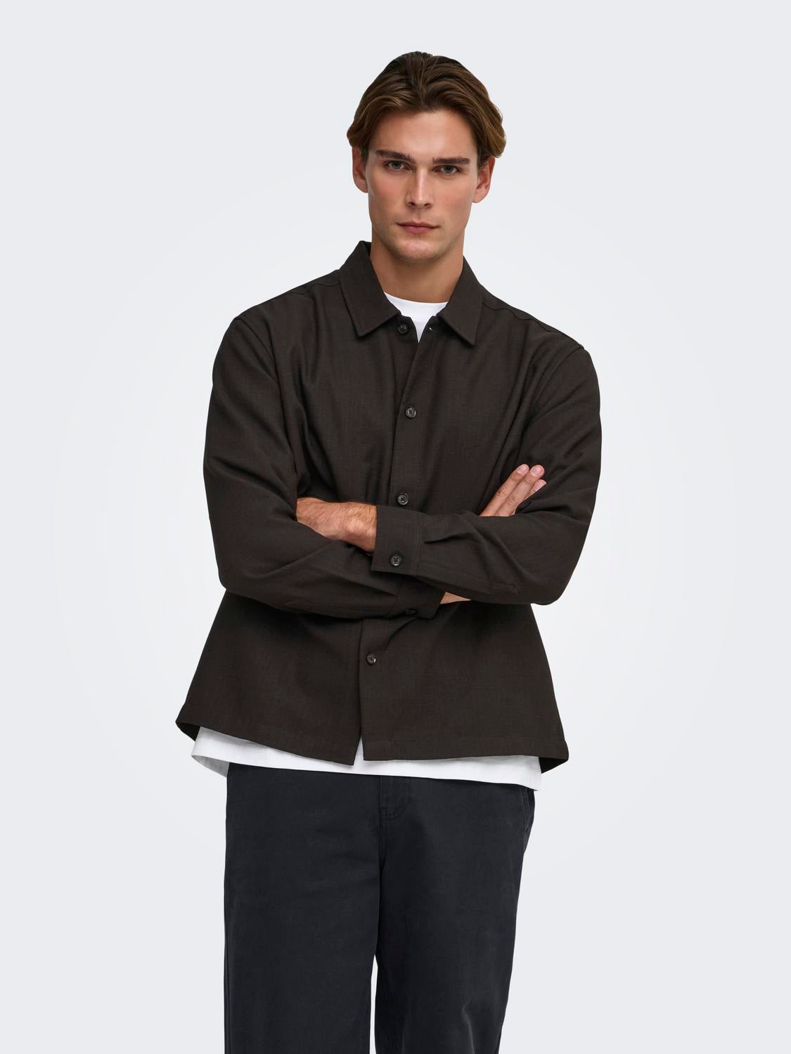 model_shot-front
