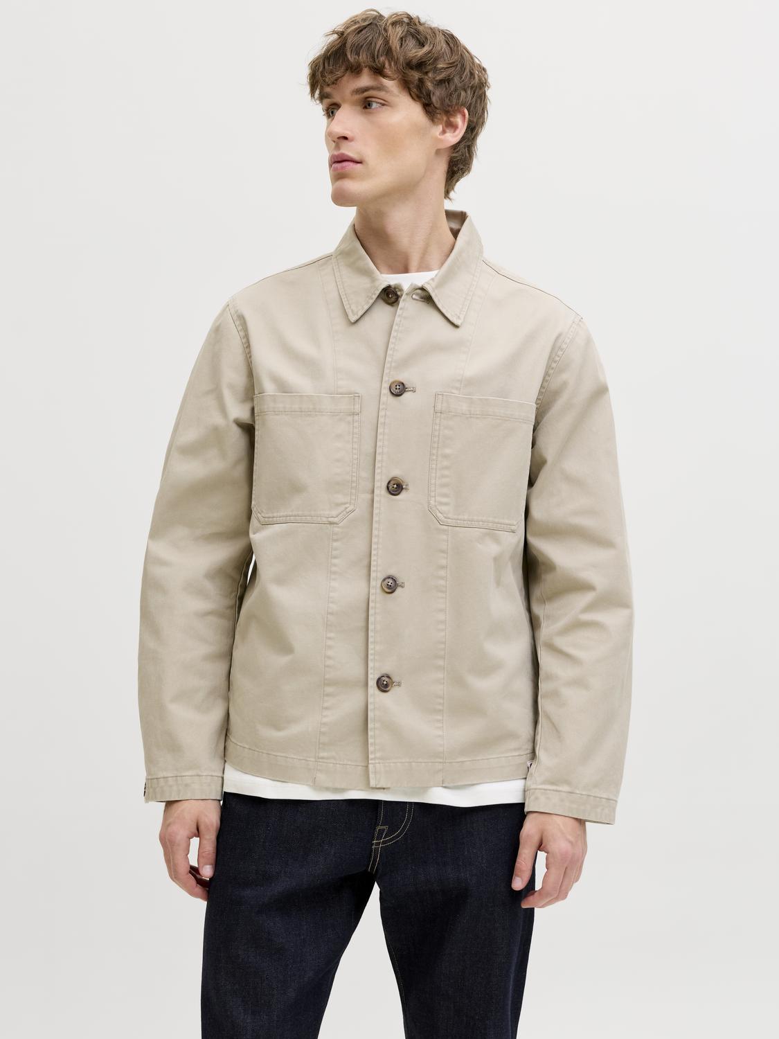 model_shot-front