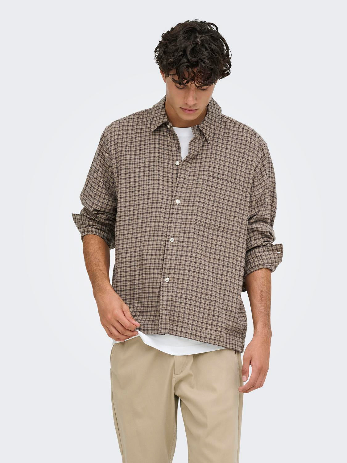 model_shot-front
