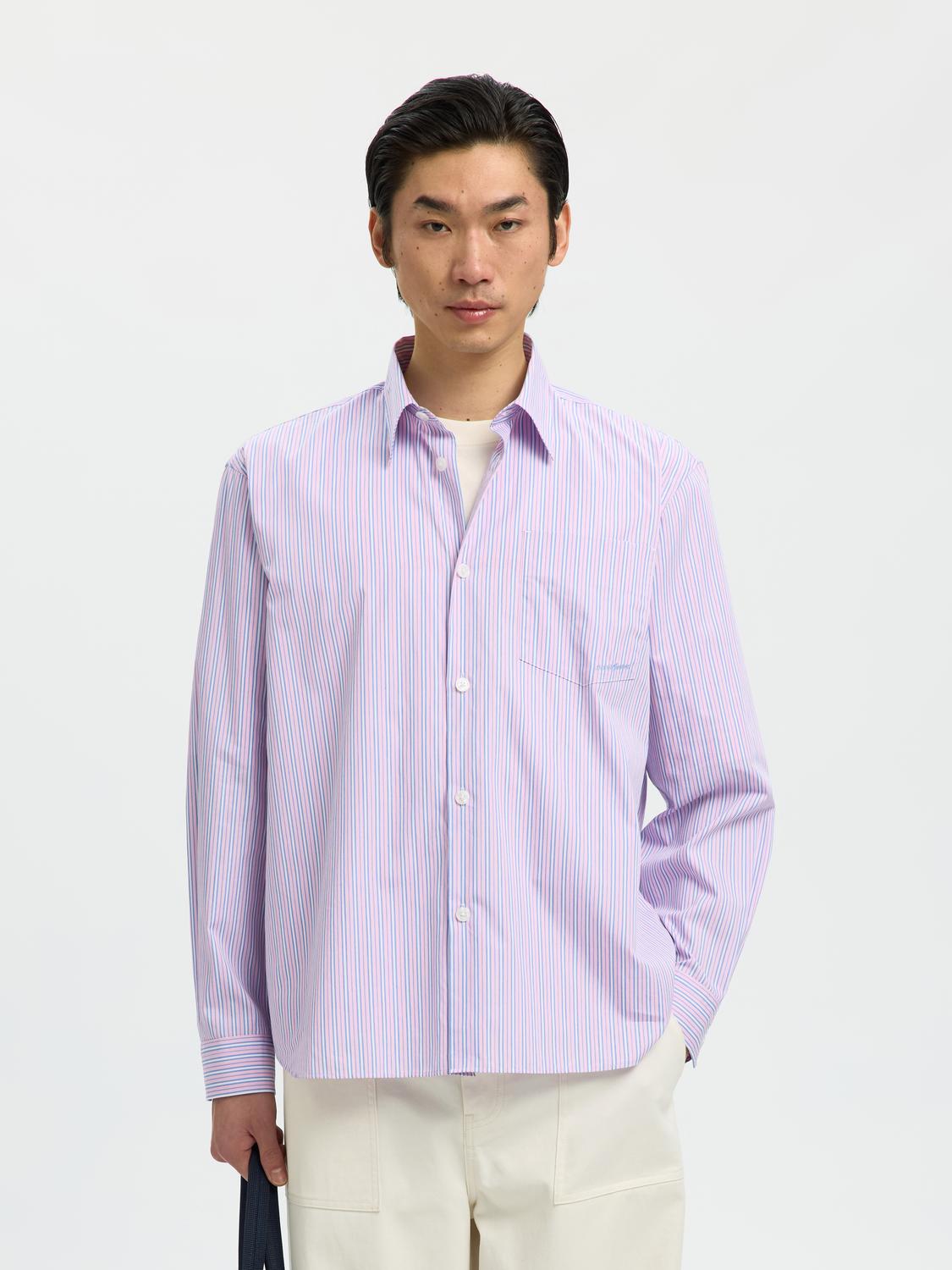 model_shot-front