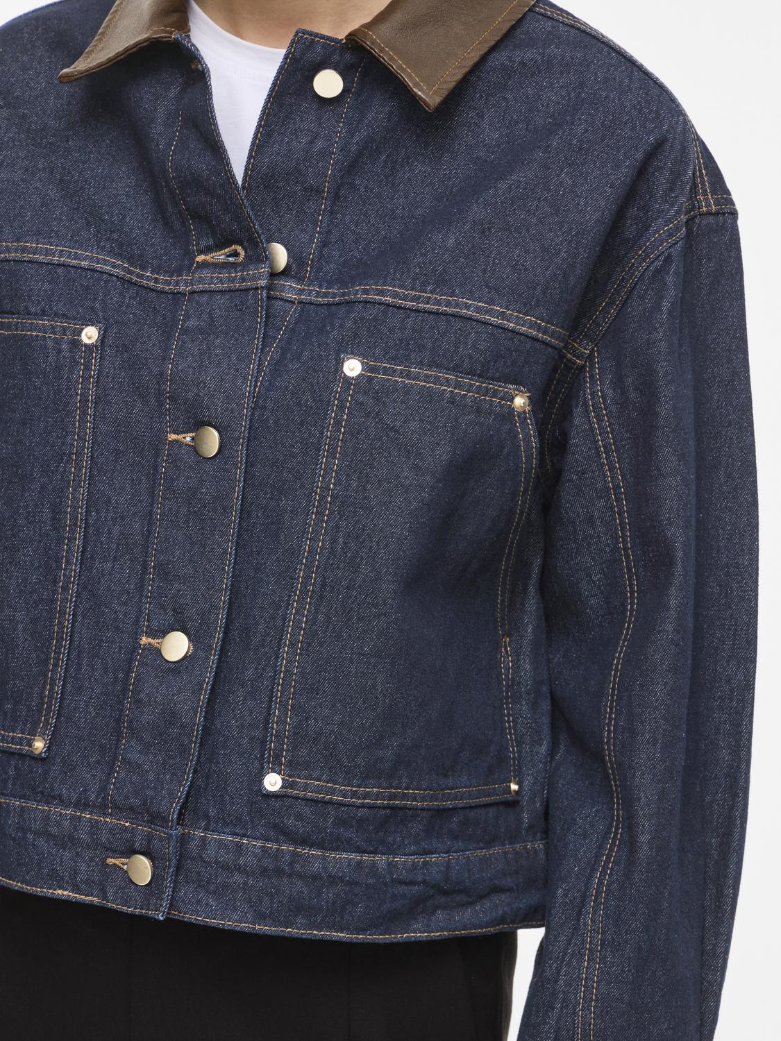 model_shot-detail