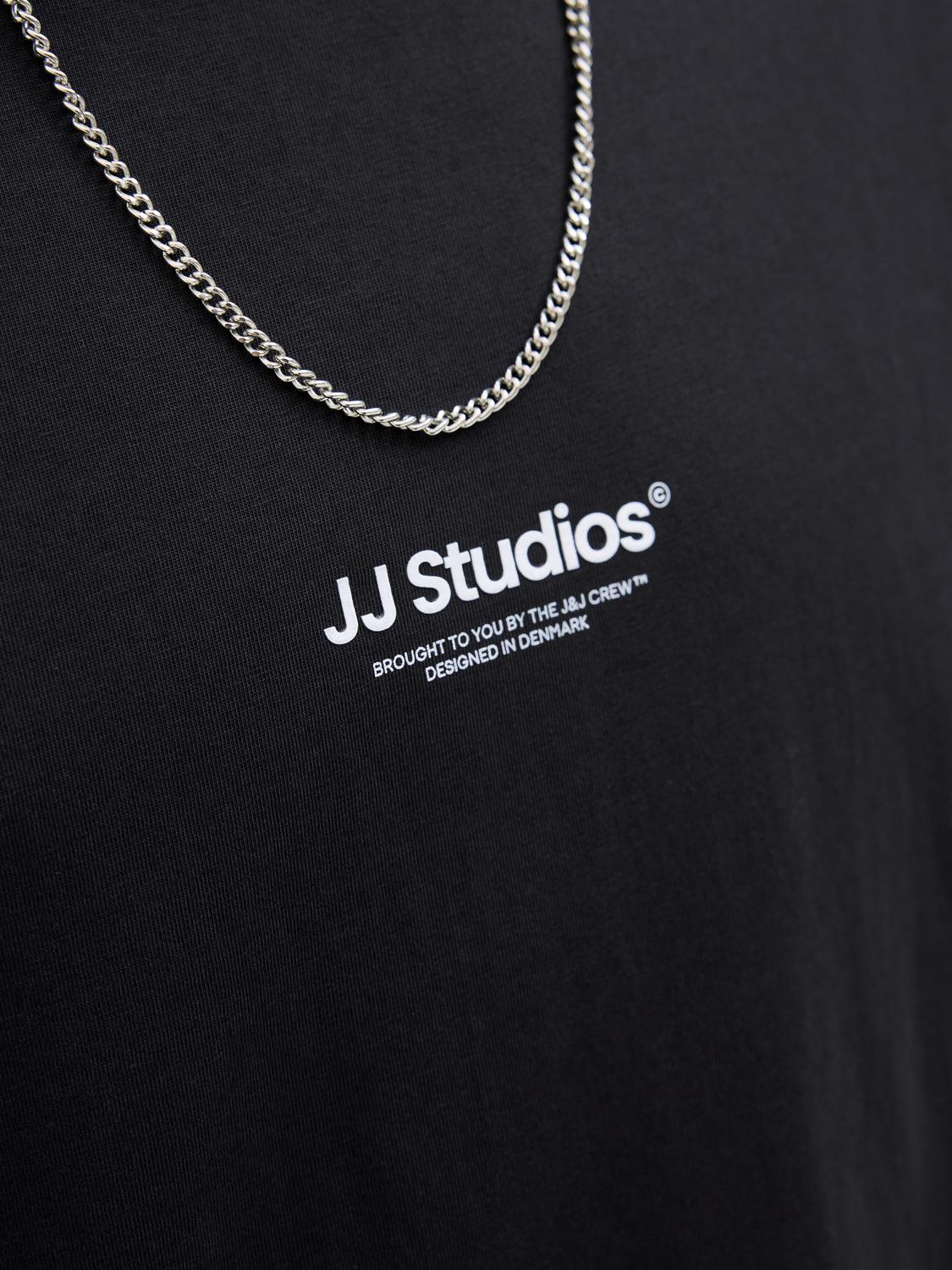 model_shot-detail