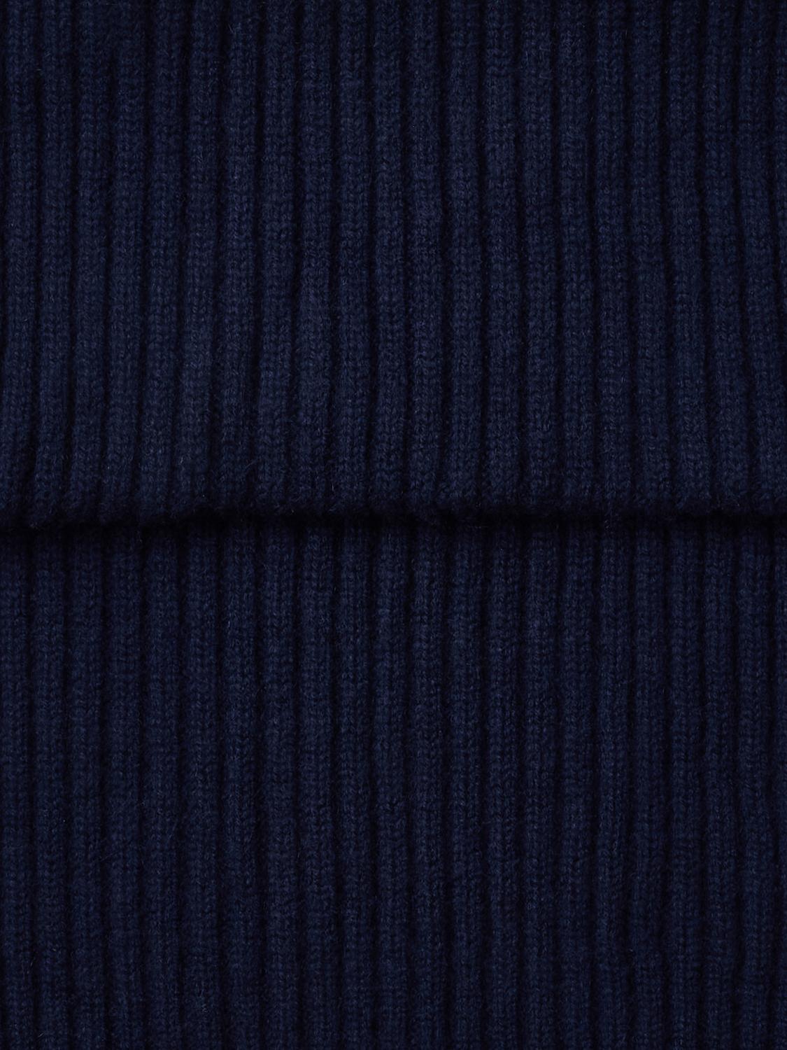pack_shot-detail