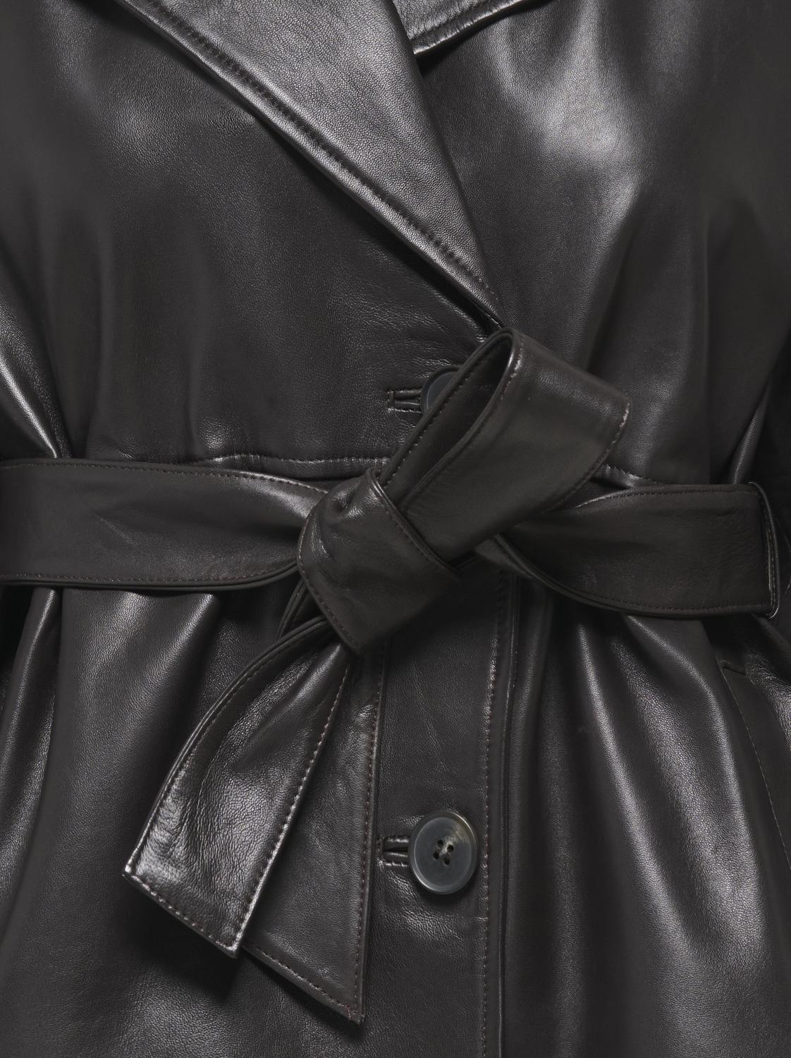 model_shot-detail
