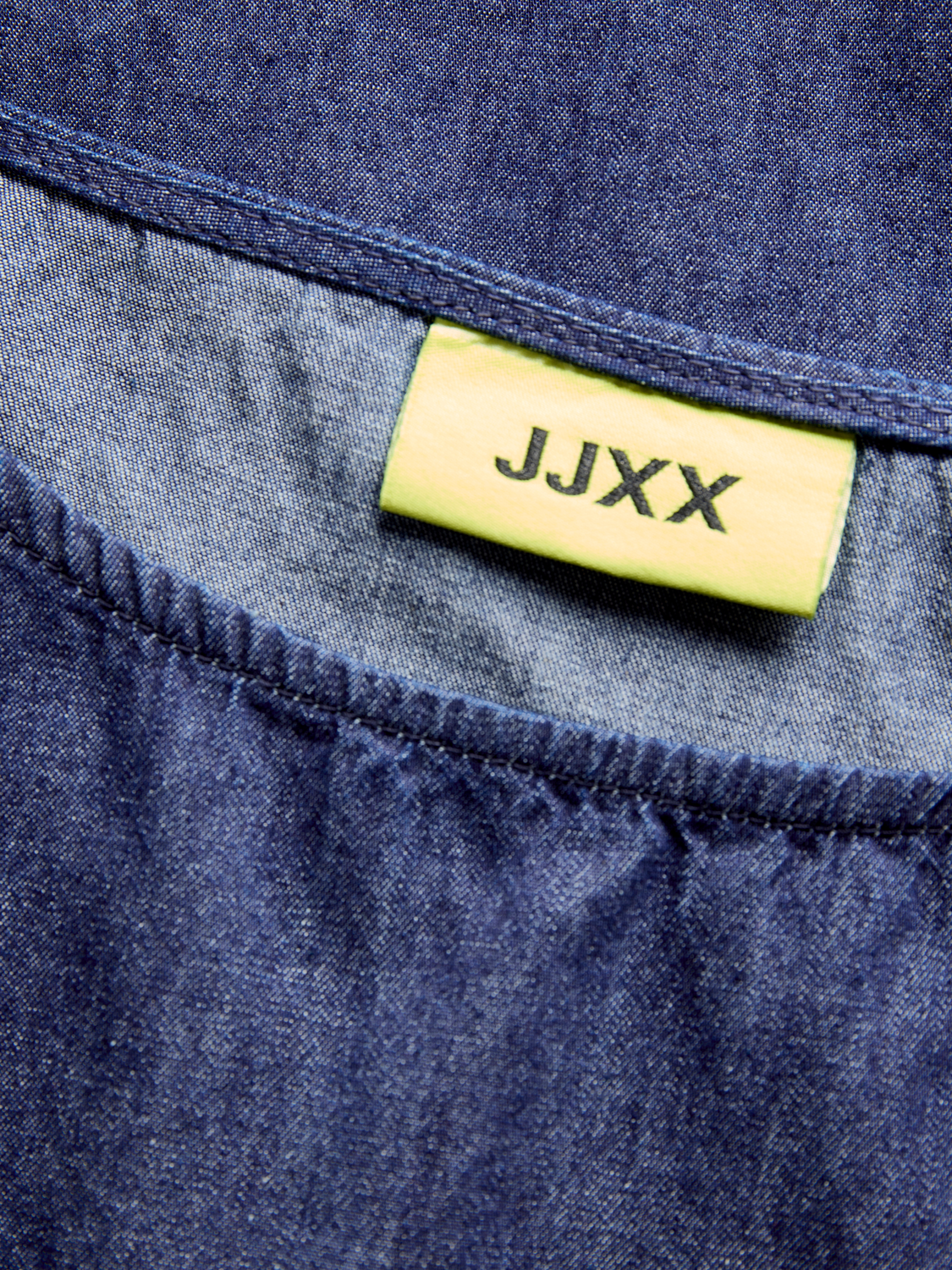 model_shot-detail