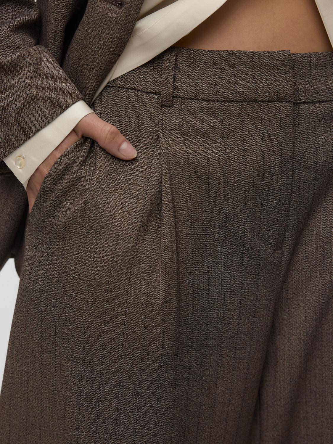 model_shot-detail