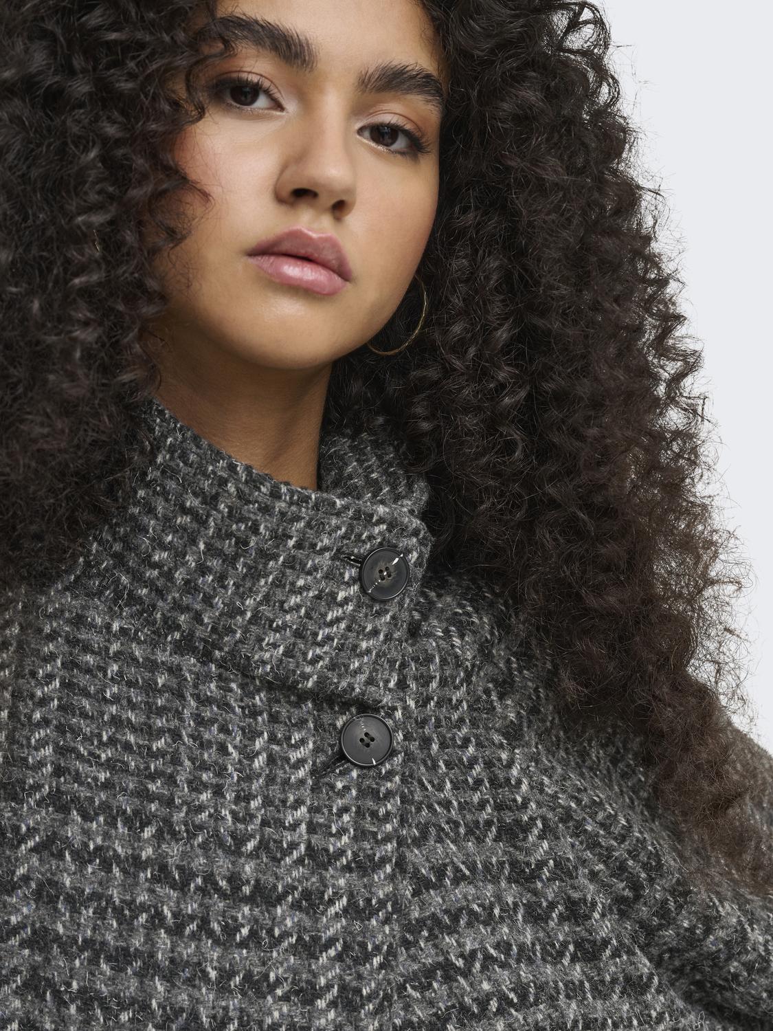 model_shot-detail