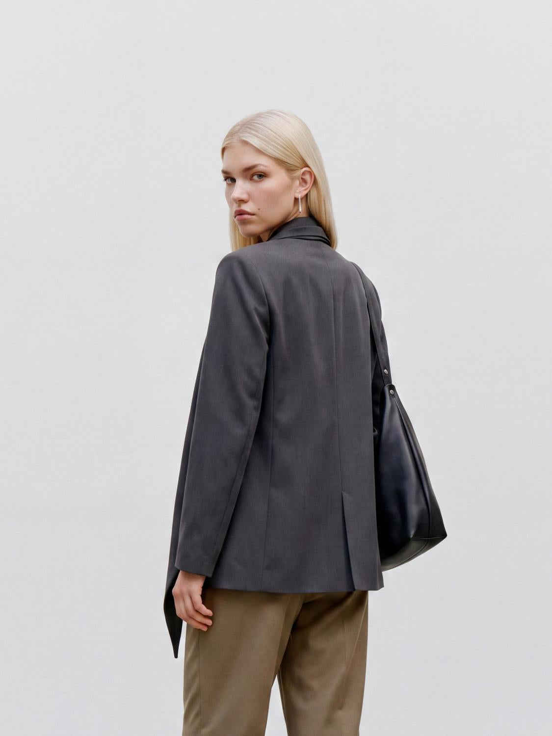 model_shot-back
