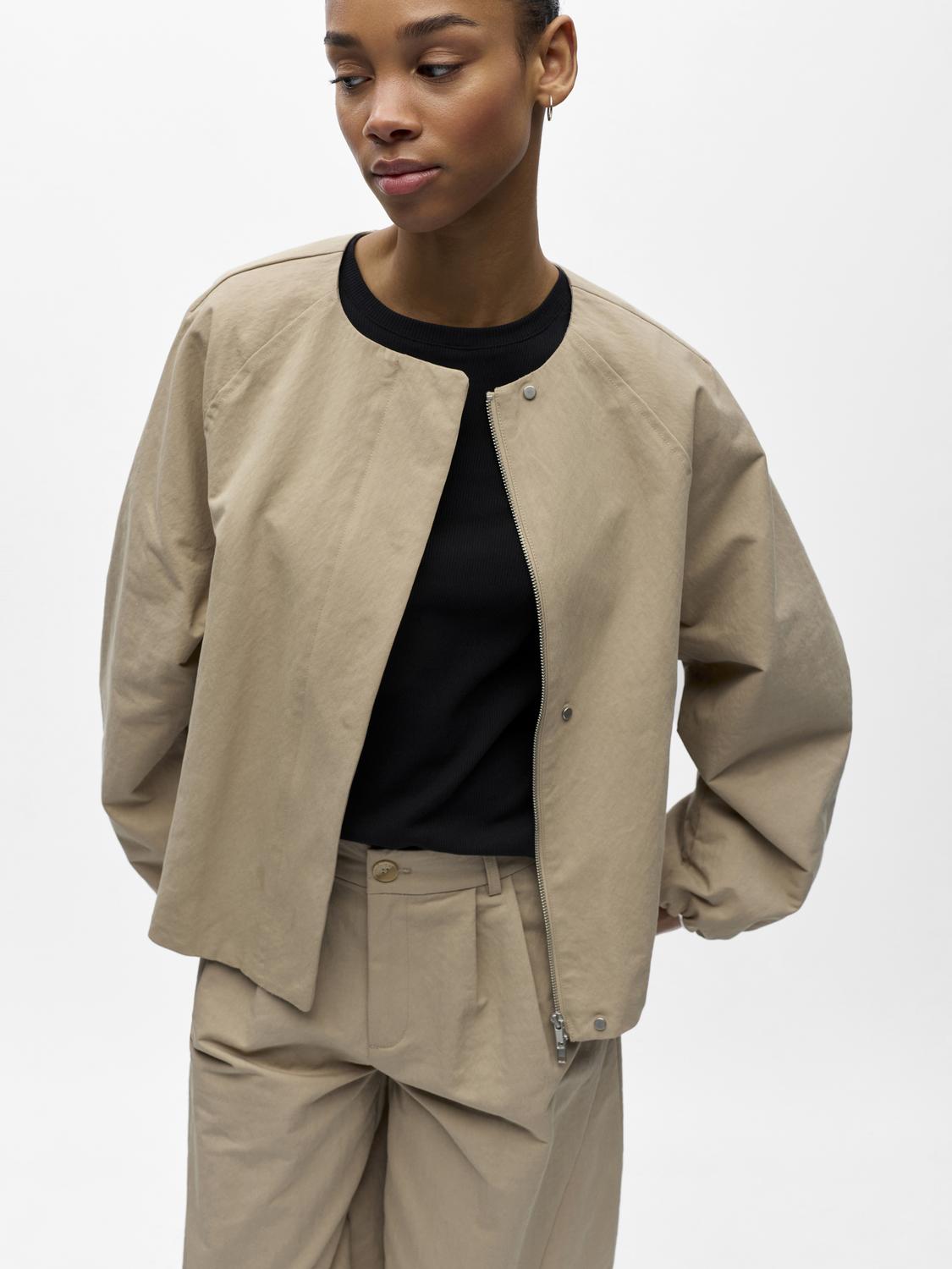 model_shot-detail