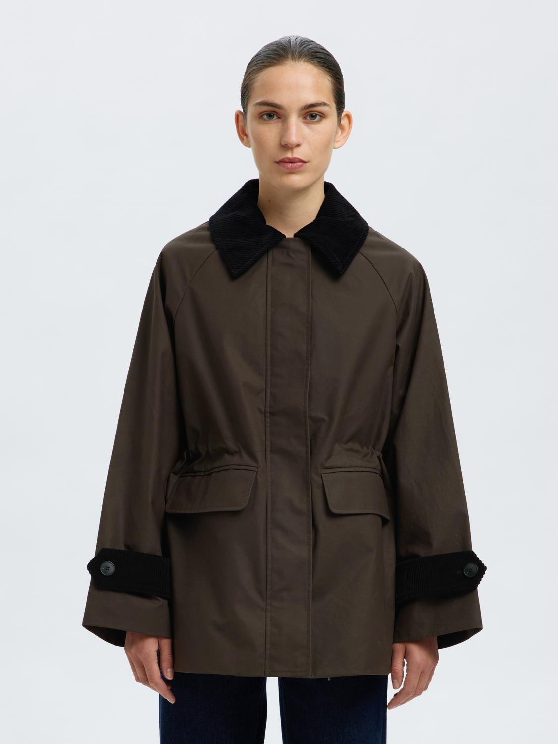 model_shot-front