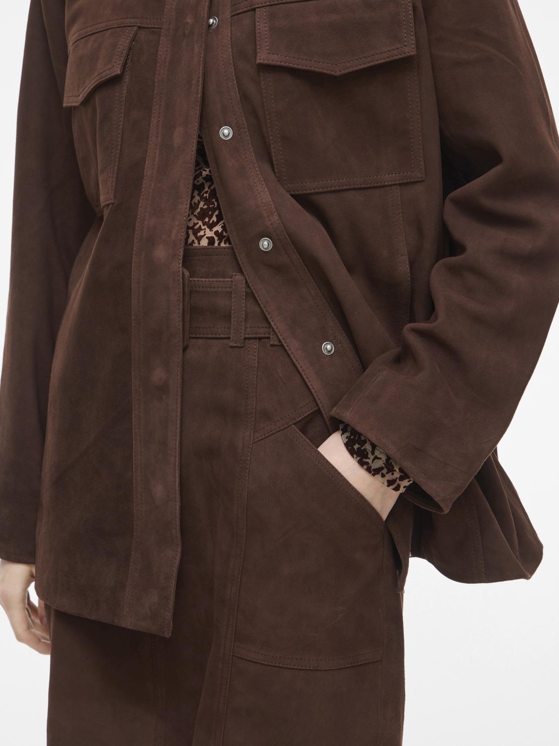 model_shot-detail