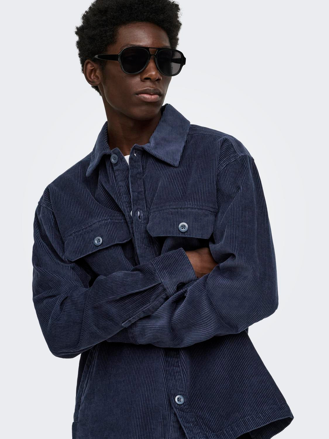model_shot-detail