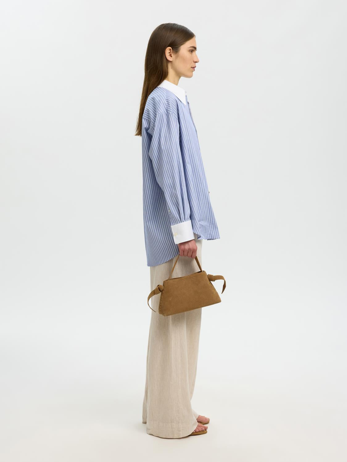 model_shot-back