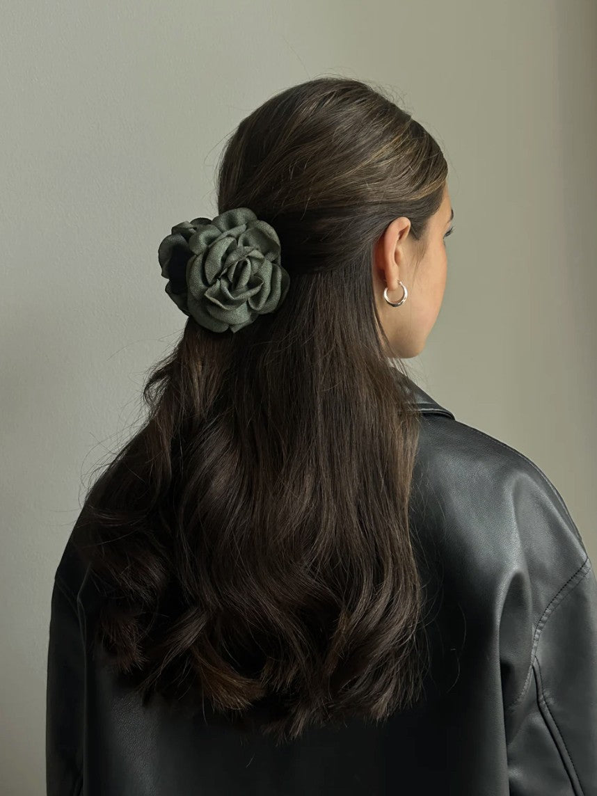 Denim rose claw - Dark denim