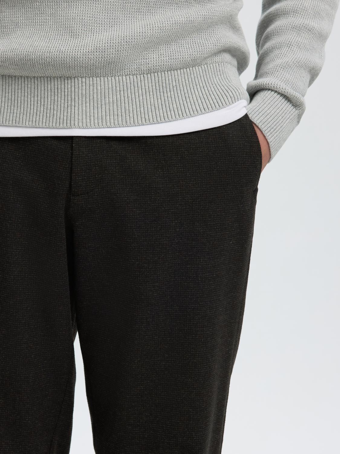 model_shot-detail