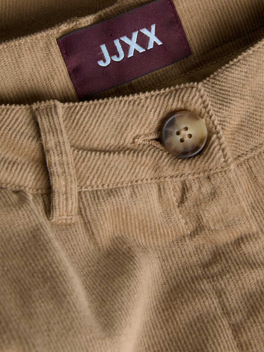 model_shot-detail