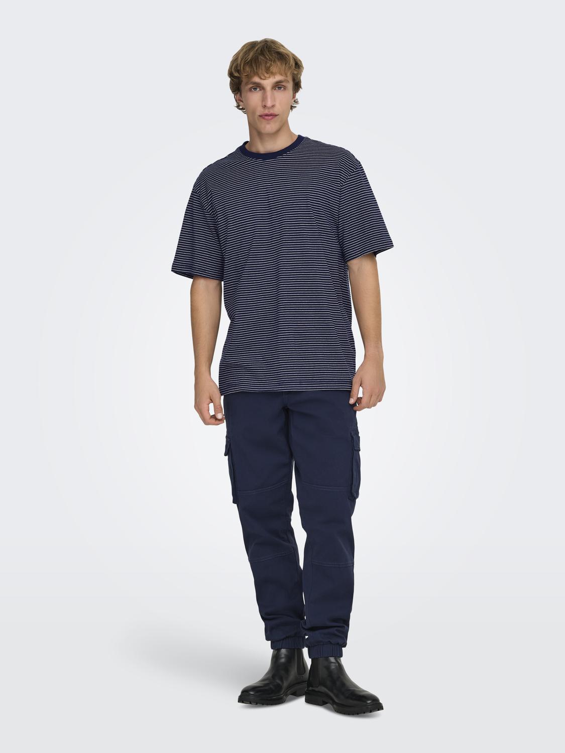 model_shot-front_full