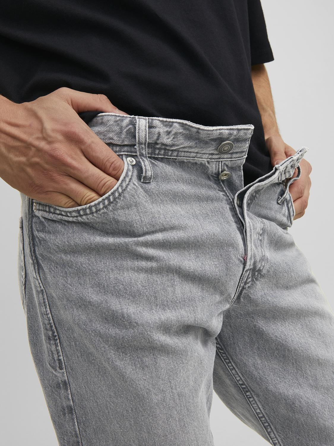 model_shot-detail