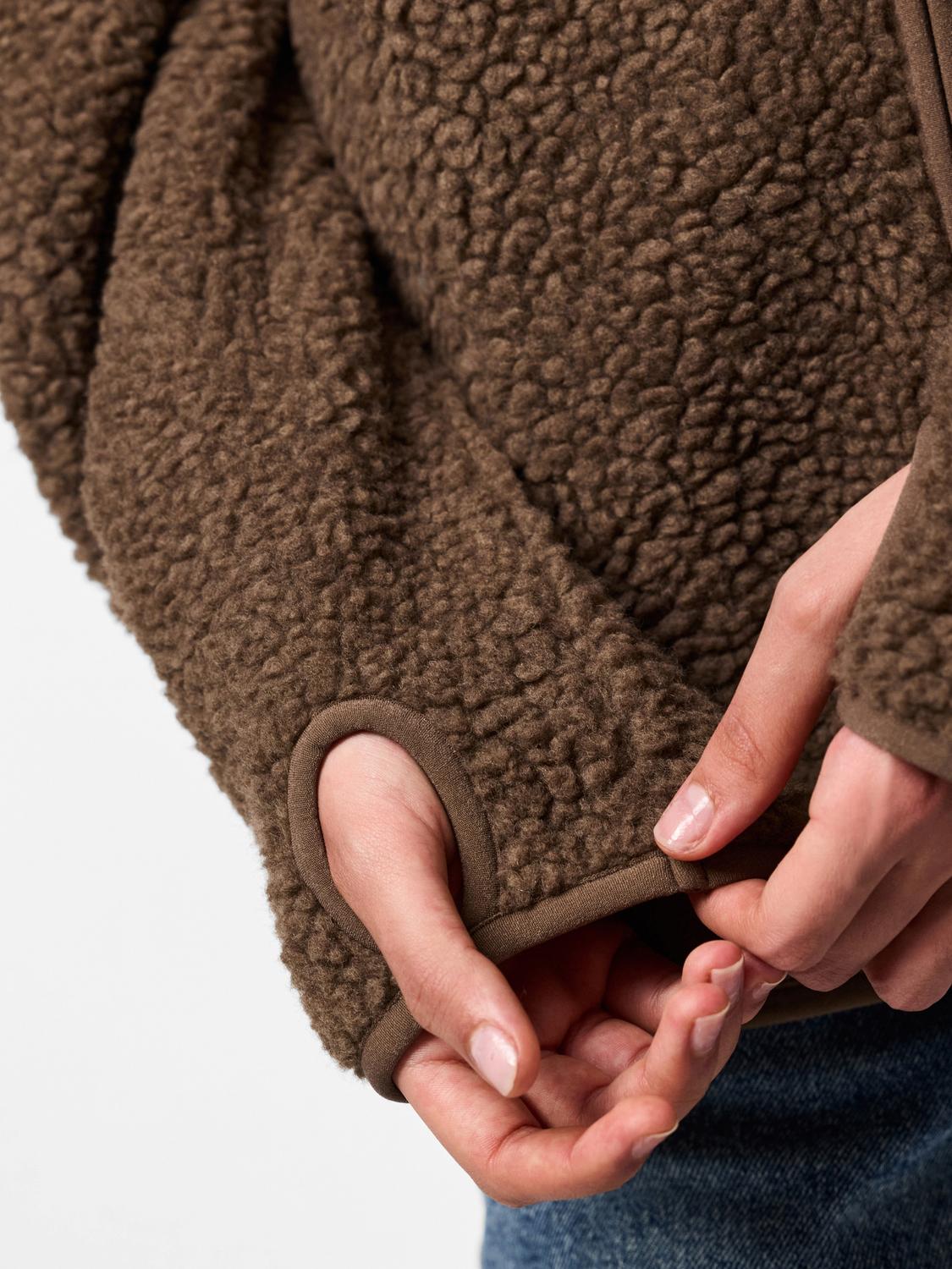 model_shot-detail