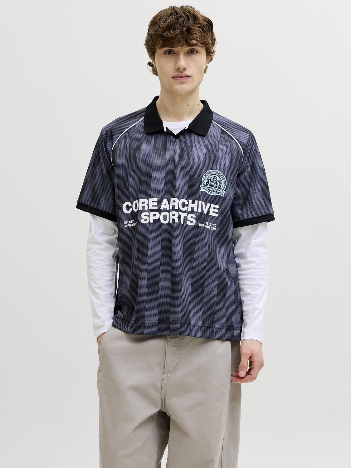 model_shot-front