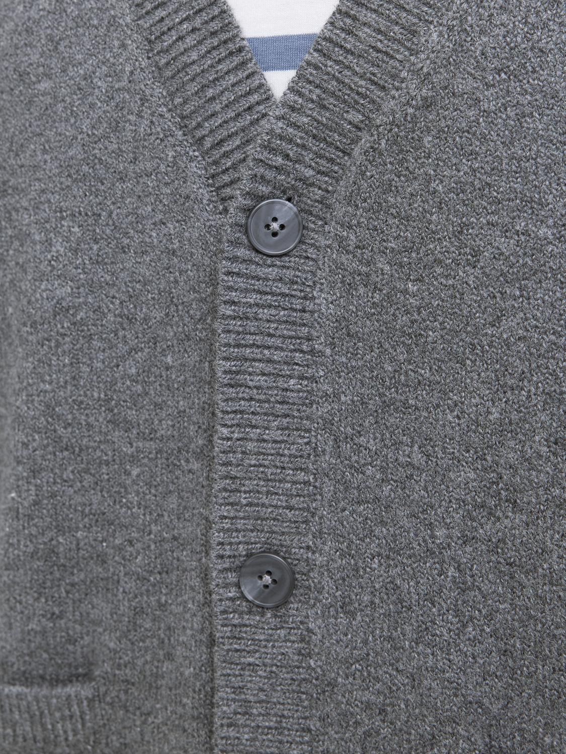 model_shot-detail