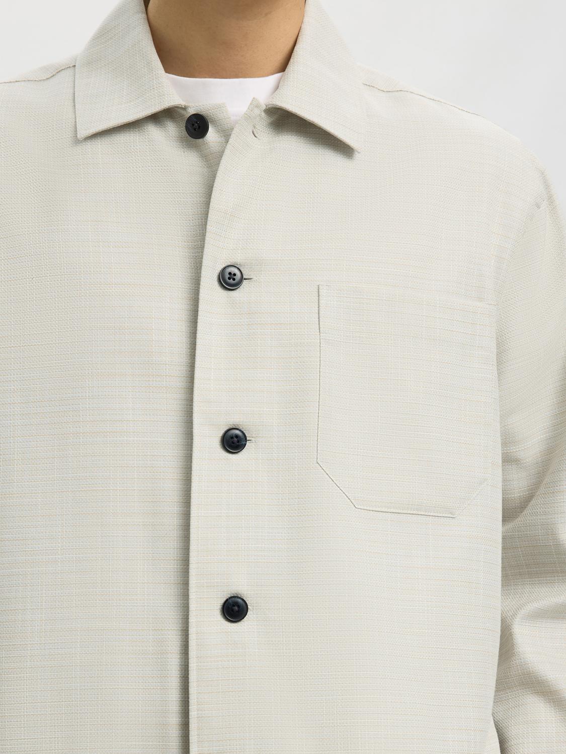 model_shot-detail