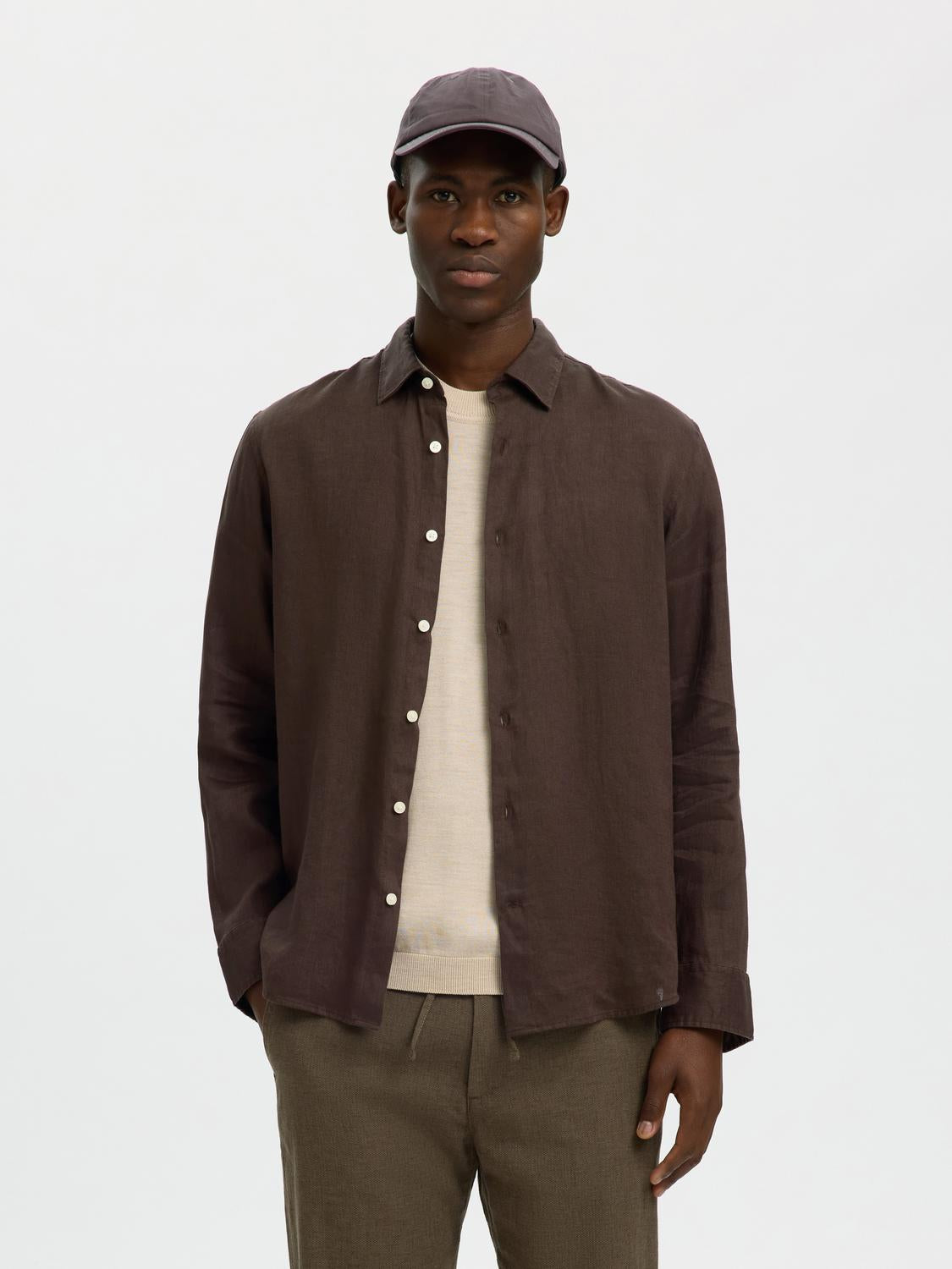 model_shot-front