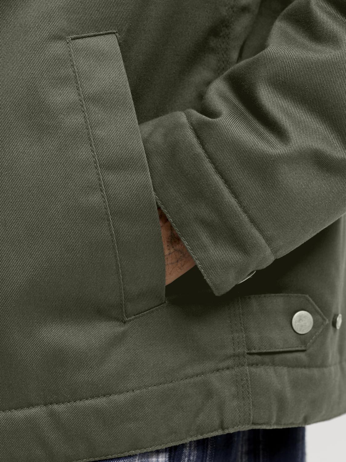 model_shot-detail