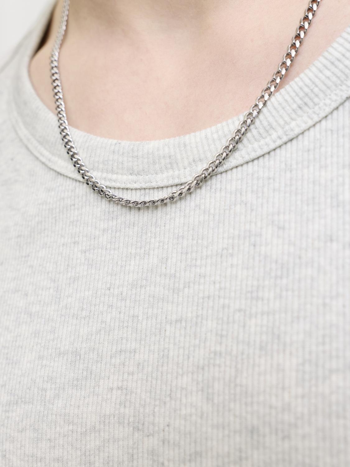 model_shot-detail