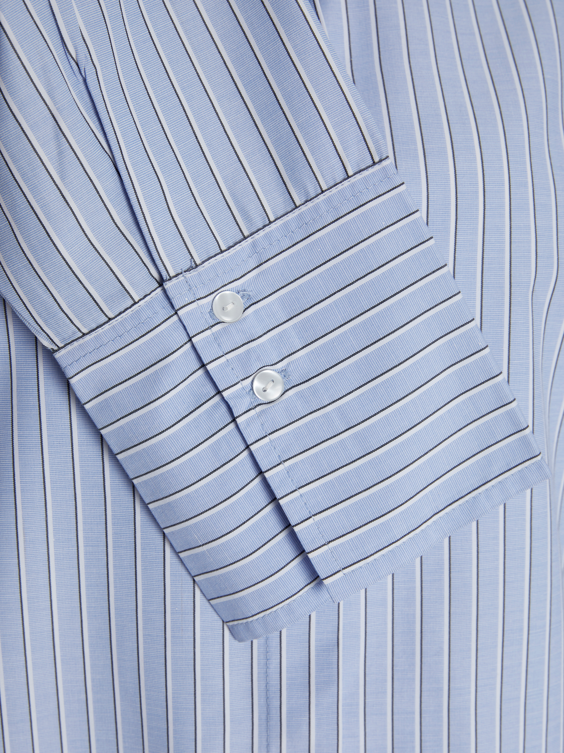model_shot-detail