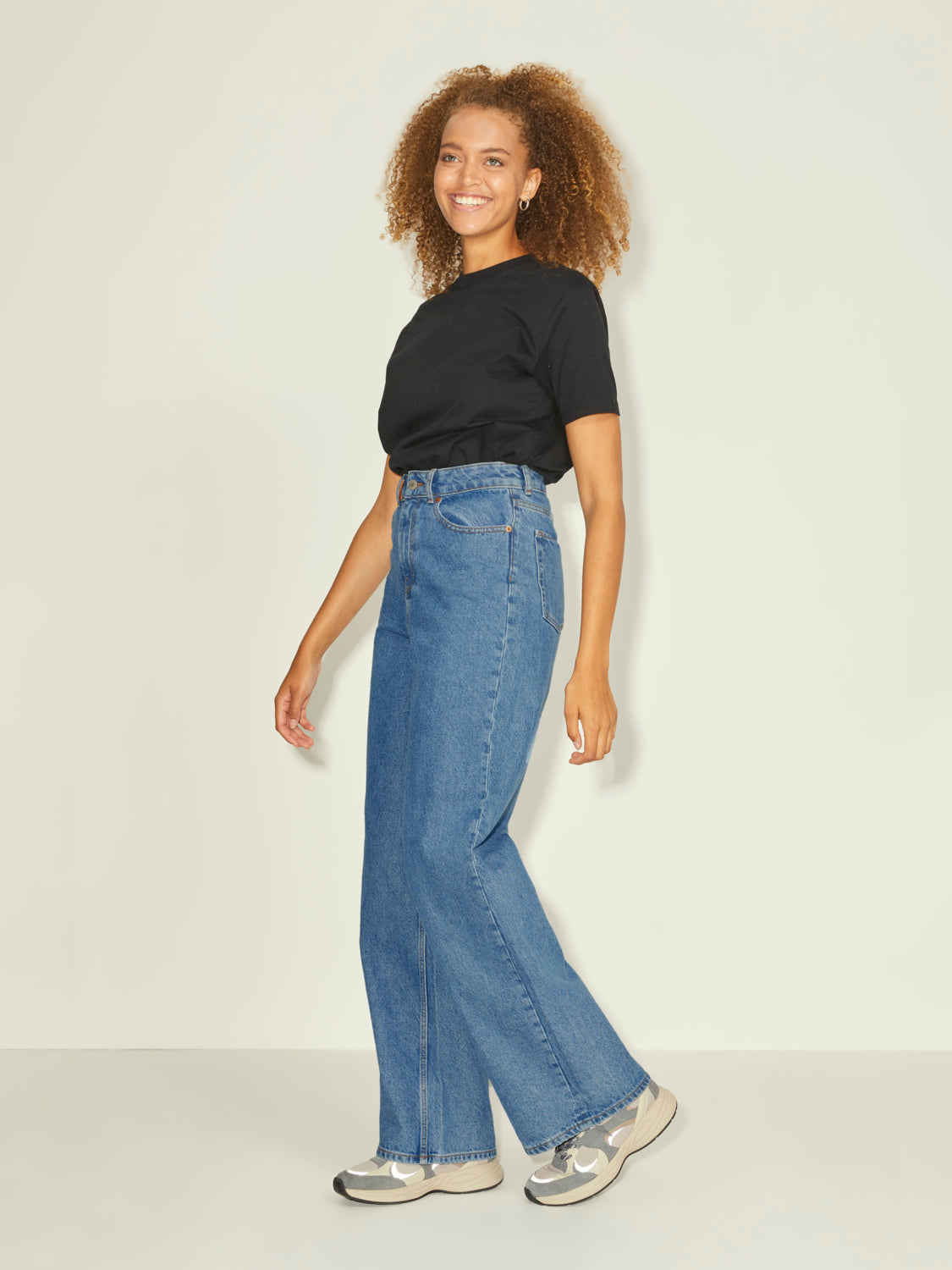 JXTOKYO Jeans - Medium Blue Denim